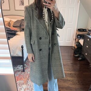 Vintage Women's wool houndstooth glen plaid black and white Coat